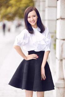 娱乐吃瓜酱拉丝衬衫,娱乐吃瓜酱拉丝衬衫，轻松驾驭潮流风采