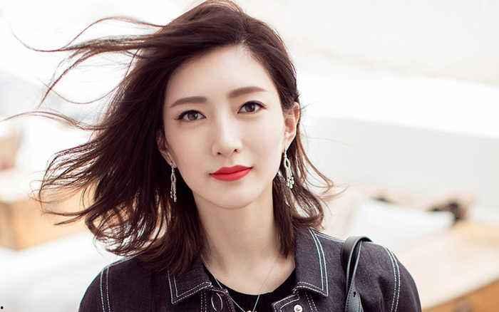 江疏影吃瓜娱乐