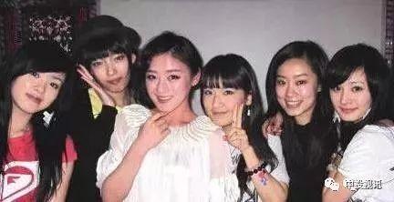 娱乐吃瓜闺蜜视频在线观看,娱乐吃瓜视频在线观看，笑料连连